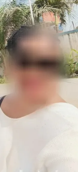 Aylin, 25