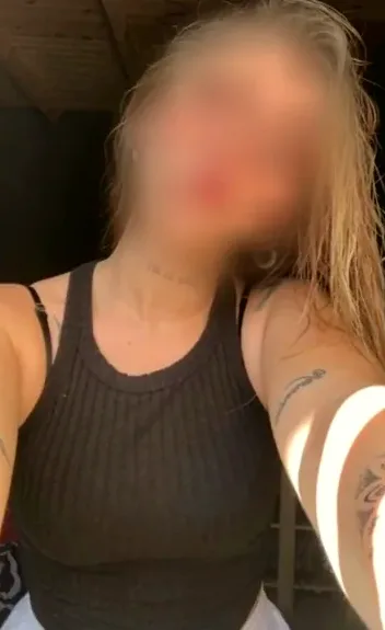 Diana, 32
