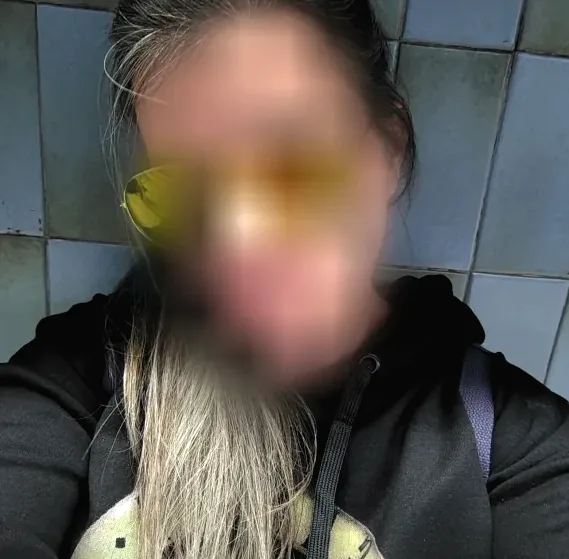 Dilara, 39