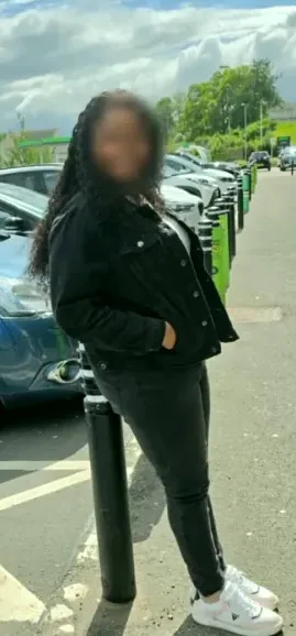 Elisa, 33