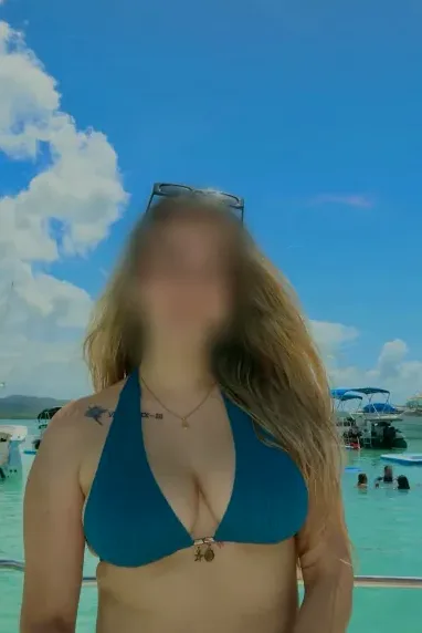 Jessica, 21