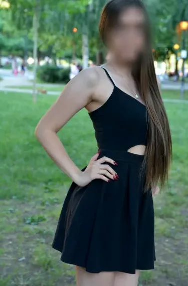 Josephine, 27