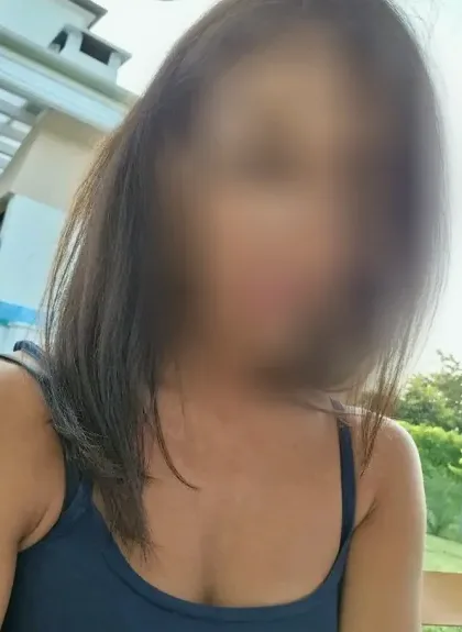 Juliane, 35