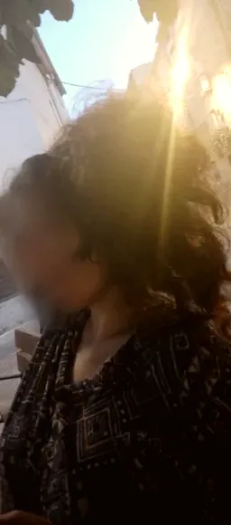 Kira, 40