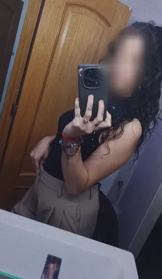 Leyla, 34