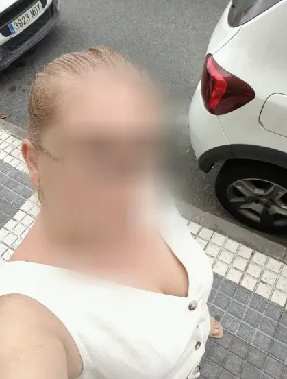 Linda, 38