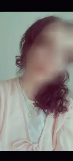 Lotta, 27