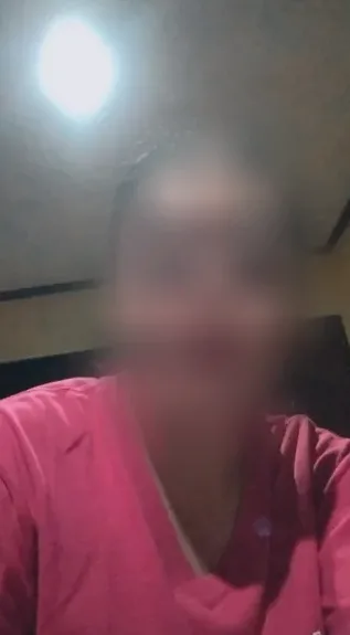 Lucia, 34