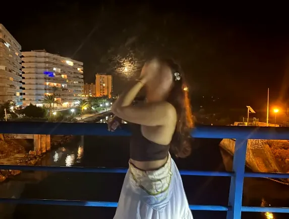 Michelle, 18