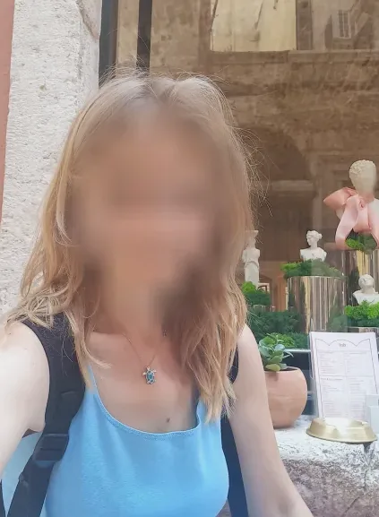 Nele, 39